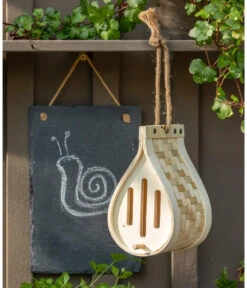 Dehner Natura Insektenhotel Lepido 9 Dehner Natura Insektenhotel Lepido -Natur Garten Verkauf 4301529 WE M 001 DehnerNaturaInsektenhotelLepido