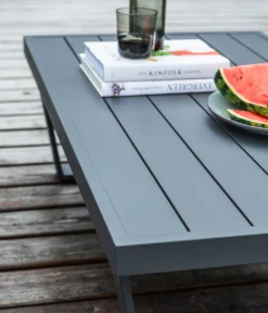 Dehner Gartenlounge Bellevue Inkl. Polster, 3-teilig, Aluminium/Polyester/Polyurethan, Dunkelgrau/hellgrau 28 Dehner Gartenlounge Bellevue Inkl. Polster, 3-teilig, Aluminium/Polyester/Polyurethan, Dunkelgrau/hellgrau -Natur Garten Verkauf e65cd179de6157e31eeedabab9e17d15