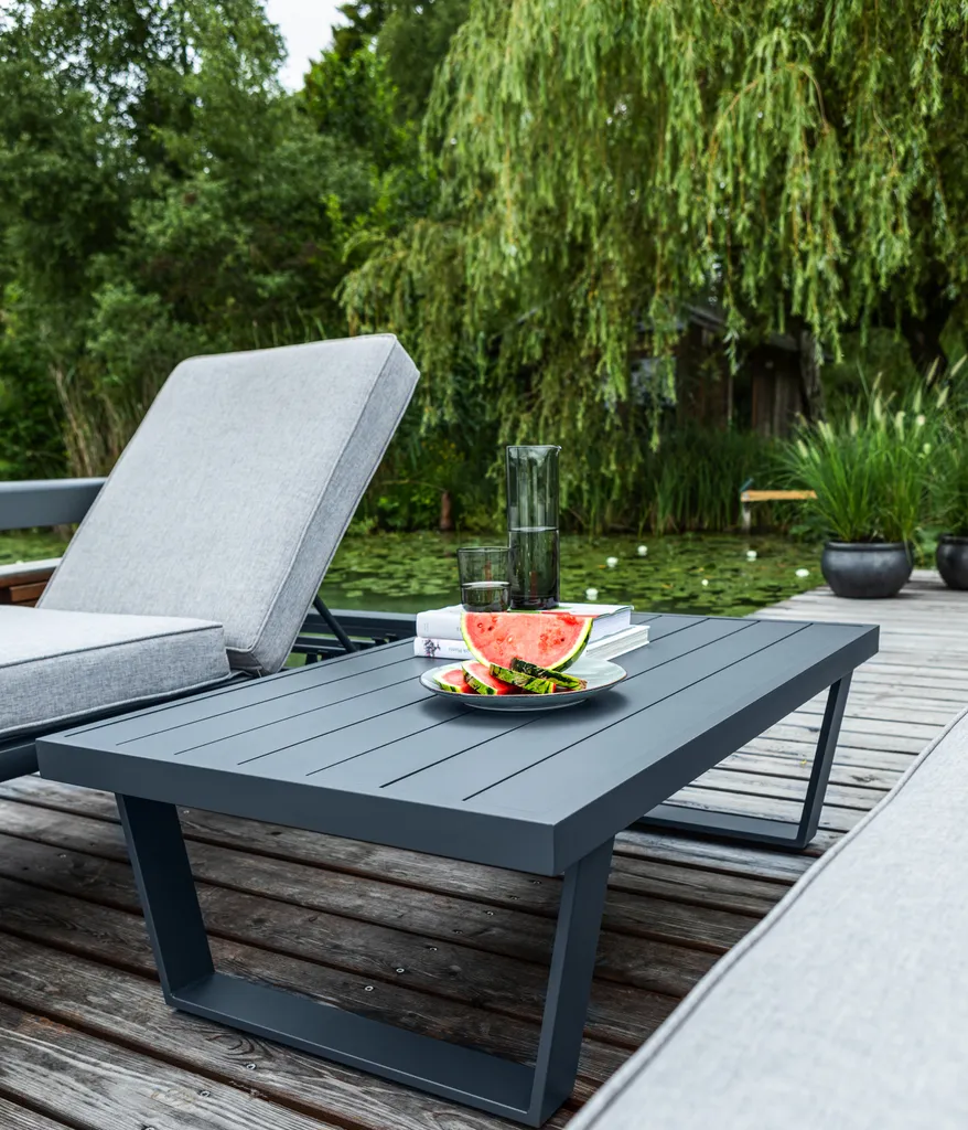 Dehner Gartenlounge Bellevue Inkl. Polster, 3-teilig, Aluminium/Polyester/Polyurethan, Dunkelgrau/hellgrau 12 Dehner Gartenlounge Bellevue Inkl. Polster, 3-teilig, Aluminium/Polyester/Polyurethan, Dunkelgrau/hellgrau – Bild 10